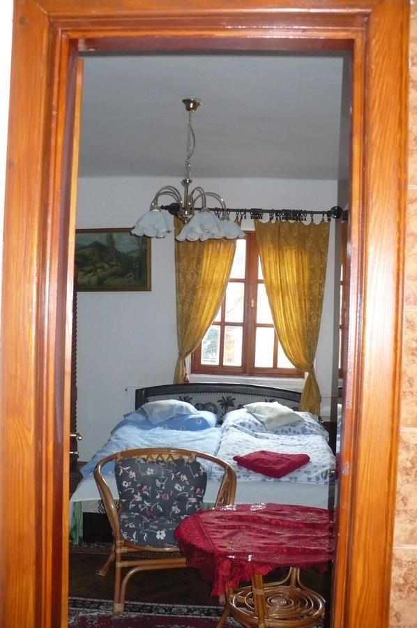 Apartamento Kitty Apartman Miskolc Exterior foto